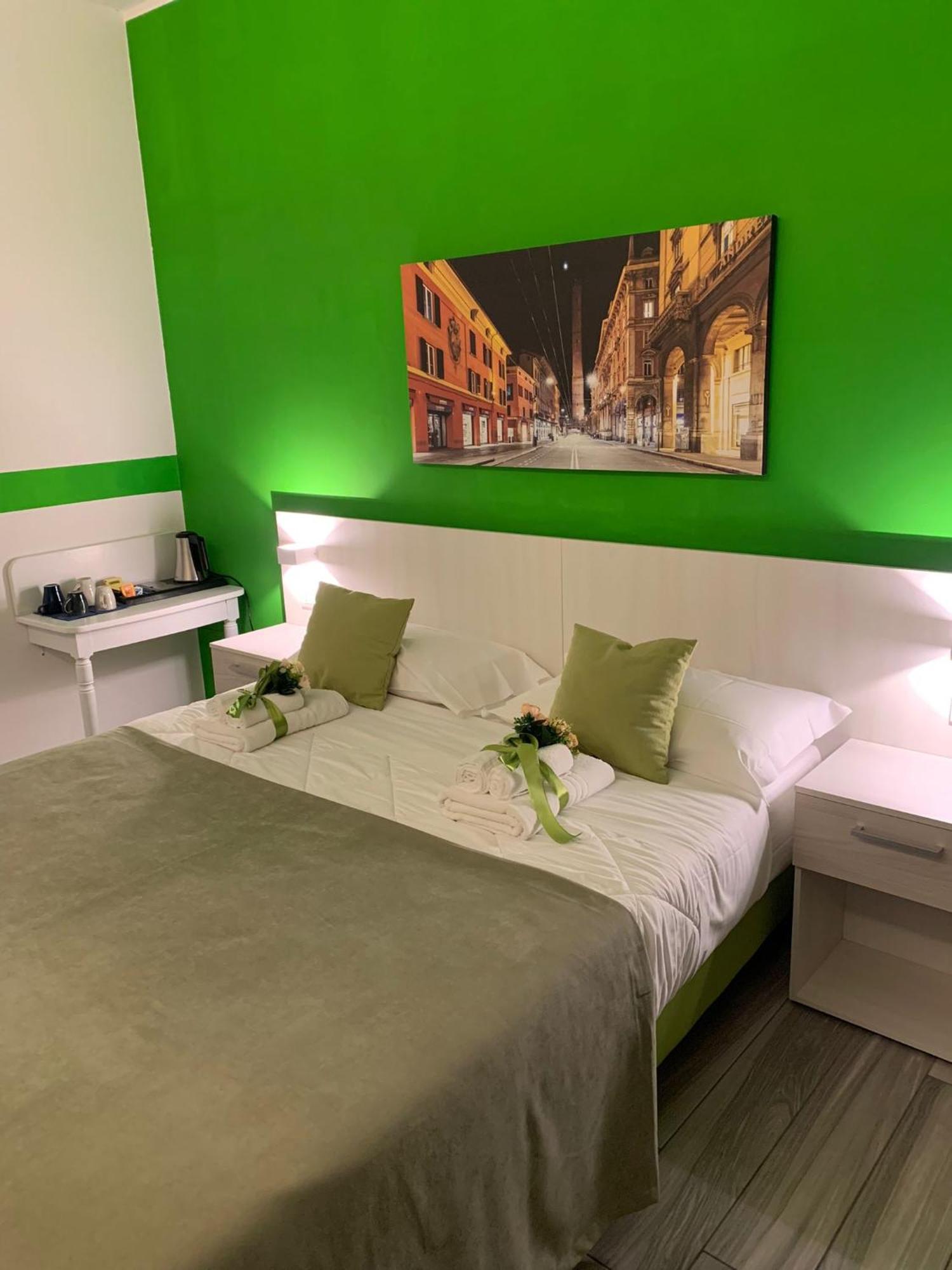 Bed End Breakfast Mary'S Tower Hotel Bologna Eksteriør billede