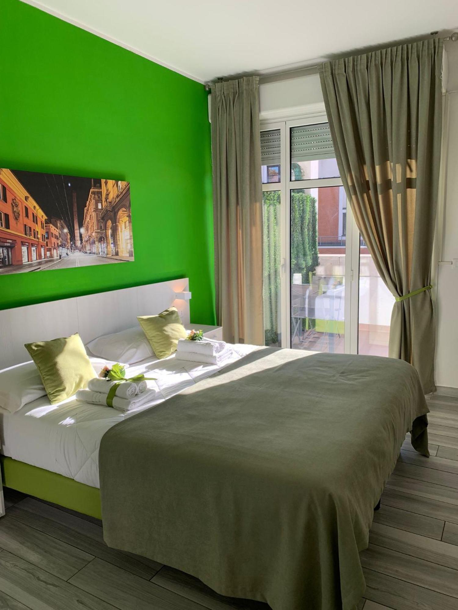 Bed End Breakfast Mary'S Tower Hotel Bologna Eksteriør billede
