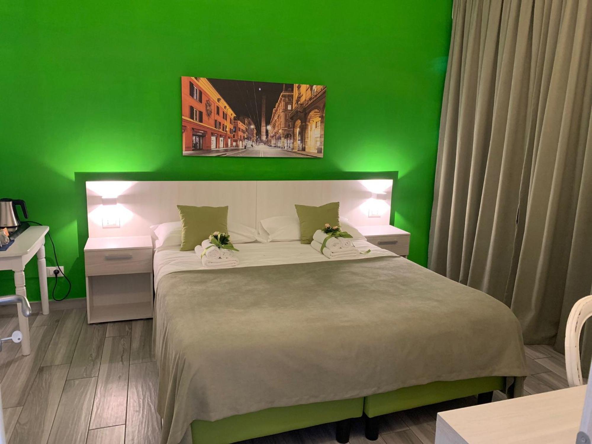 Bed End Breakfast Mary'S Tower Hotel Bologna Eksteriør billede